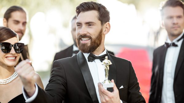 ‘Parasite,’ Joaquin Phoenix Win Big at SAG Awards